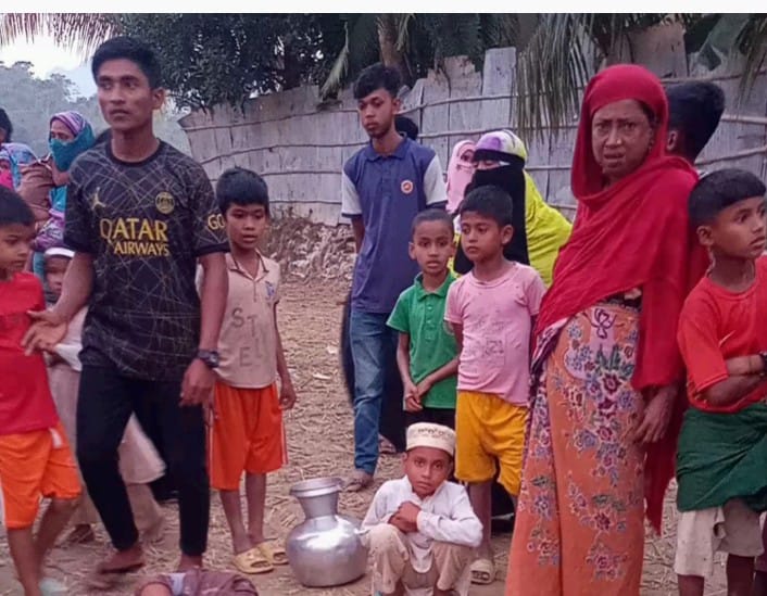 টেকনাফে এপিবিএন ও স্থানীয়দের মধ্যে সংঘর্ষে নারী-পুরুষসহ আহত-১৪ জন।